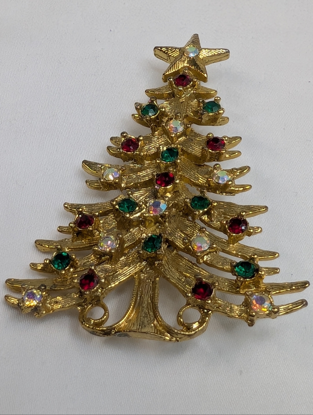 Vintage TANCER II Christmas Tree Gold Tone Brooch - Holiday Jewelry - Picture 4 of 10